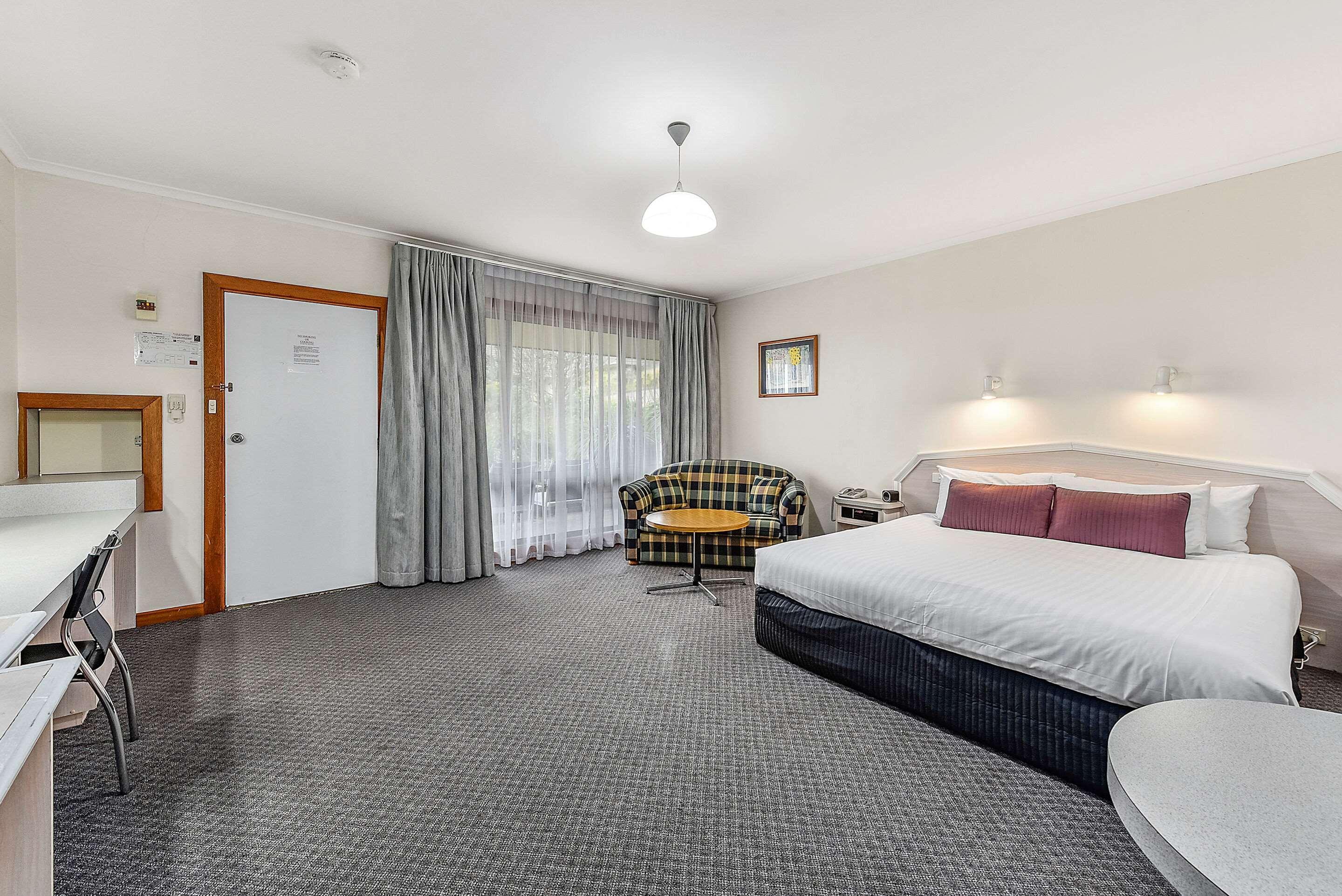 Comfort Inn The Lakes Mount Gambier Exterior photo